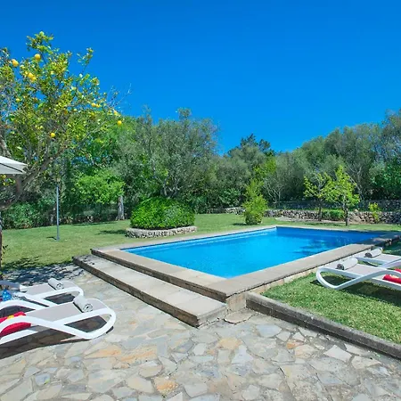 Puput By Vintage Travel Pollenca